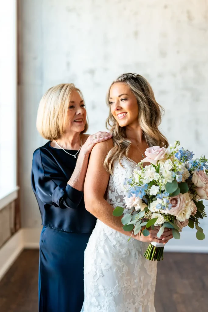 Pensacola Wedding Photography - Dakhota & Jesse at 5eleven Palafox