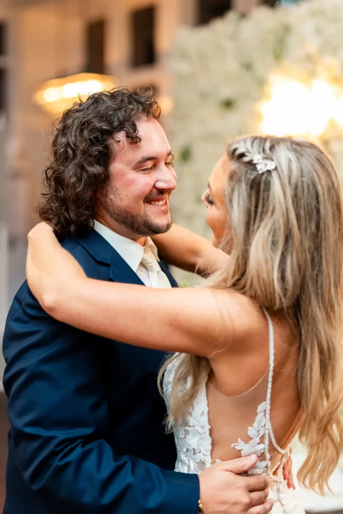 Pensacola Wedding Photography - Dakhota & Jesse at 5eleven Palafox