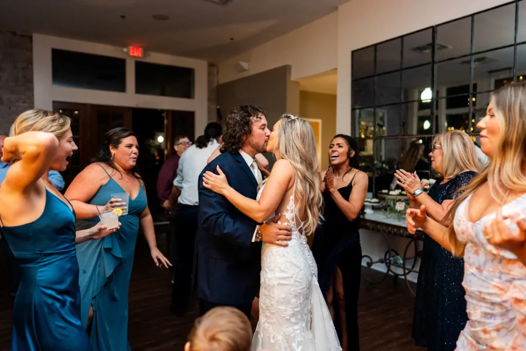 Pensacola Wedding Photography - Dakhota & Jesse at 5eleven Palafox