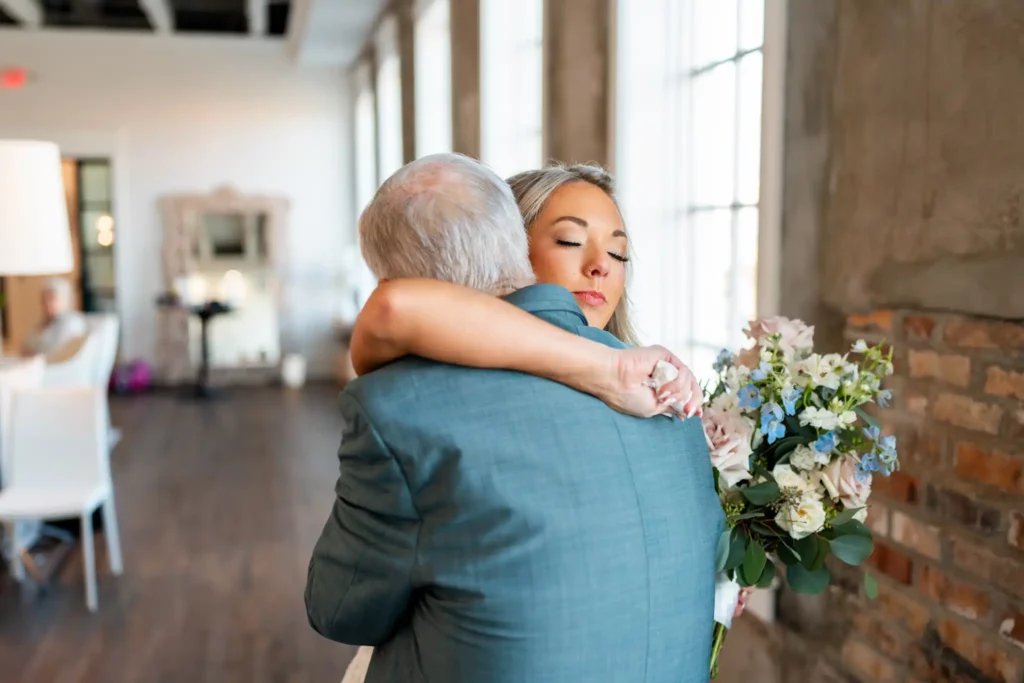 Pensacola Wedding Photography - Dakhota & Jesse at 5eleven Palafox