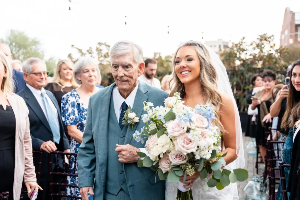 Pensacola Wedding Photography - Dakhota & Jesse at 5eleven Palafox