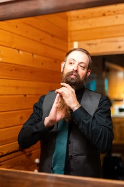 A Hauntingly Beautiful Celebration: Seth and Megan's Enchanting Coldwater Gardens Wedding 3 A Spooky and Elegant Celebration: Seth & Megan's Coldwater Gardens Wedding