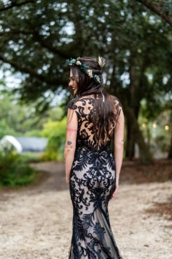 A Hauntingly Beautiful Celebration: Seth and Megan's Enchanting Coldwater Gardens Wedding 38 A Spooky and Elegant Celebration: Seth & Megan's Coldwater Gardens Wedding